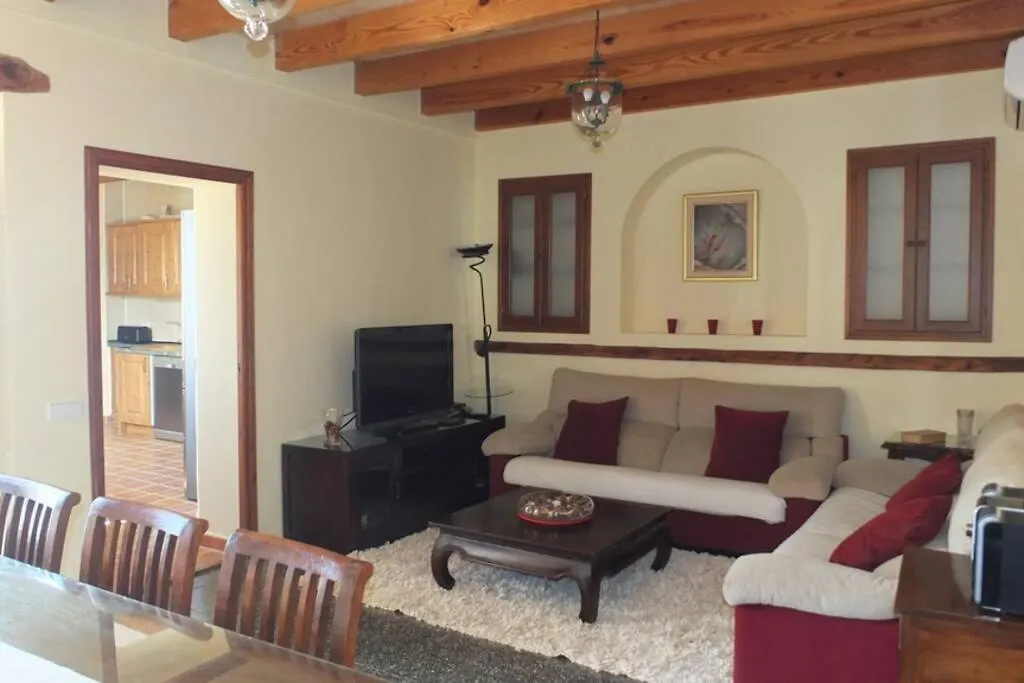 Vakantiehuis Villa Maria, Bonita Casa Con Jardin Y Piscina Privada En Andraitx Spanje