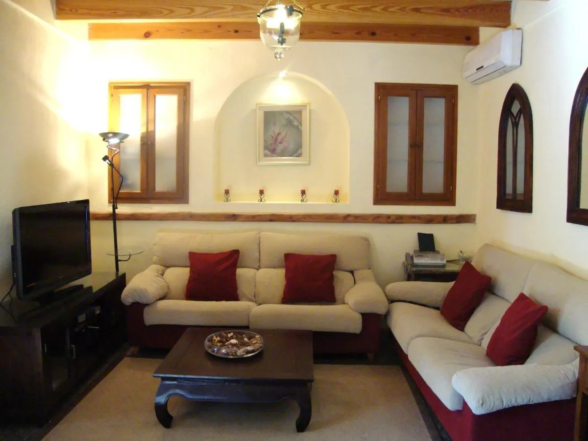 Vakantiehuis Villa Maria, Bonita Casa Con Jardin Y Piscina Privada En Andraitx